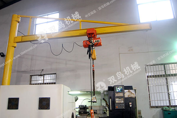 青青青草视频成功案例-模具吊裝使用青青青草视频牌電動青青草在线视频免费观看